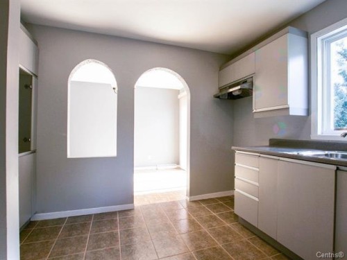 Cuisine - 91 Rue Radisson, Pincourt, QC - Indoor Photo Showing Kitchen