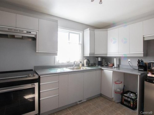 Cuisine - 91 Rue Radisson, Pincourt, QC - Indoor Photo Showing Kitchen