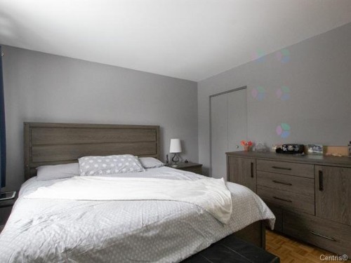 Chambre à coucher principale - 91 Rue Radisson, Pincourt, QC - Indoor Photo Showing Bedroom