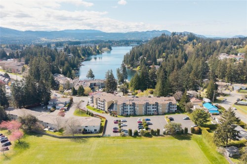 112-3270 Ross Rd  Nanaimo, BC V9T 5J1