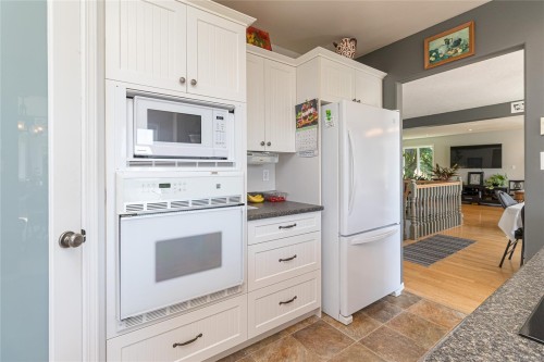 2074 Ludlow Rd, Sooke, BC 