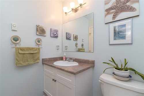2074 Ludlow Rd, Sooke, BC 