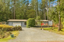 514 Aya Reach Rd Mayne Island, BC V0N 2J2