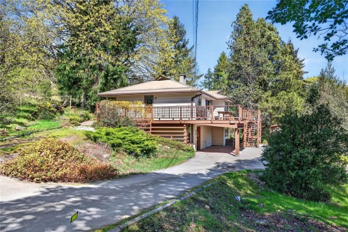 456 Dukes Rd, Salt Spring, BC 
