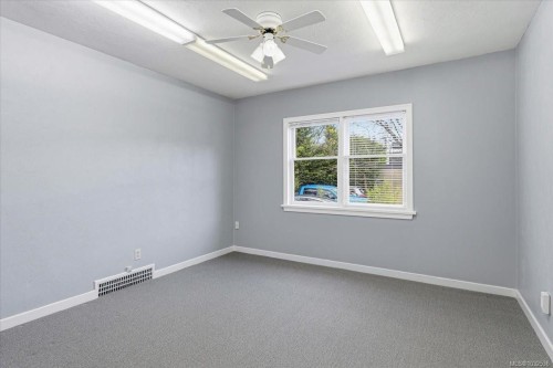 1605 Bowen Rd, Nanaimo, BC 