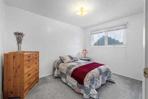 50 Royalgate Rd, Winnipeg, MB 