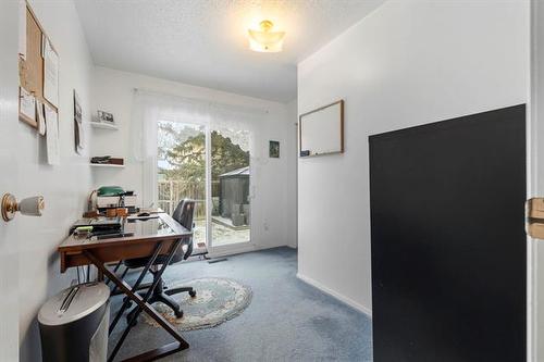 50 Royalgate Rd, Winnipeg, MB 