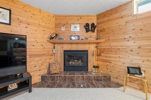 50 Royalgate Rd, Winnipeg, MB 