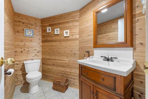 50 Royalgate Rd, Winnipeg, MB 