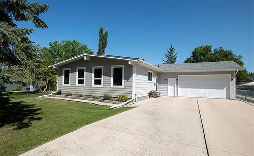 50 Royalgate Rd, Winnipeg, MB 