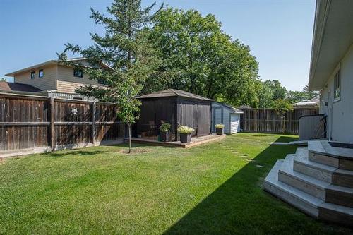 50 Royalgate Rd, Winnipeg, MB 