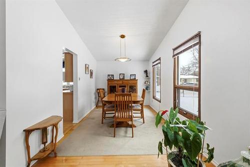 50 Royalgate Rd, Winnipeg, MB 