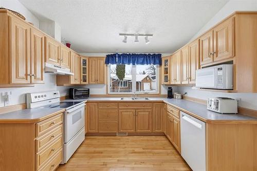 50 Royalgate Rd, Winnipeg, MB 