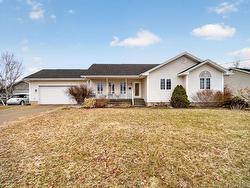 91 Leger ST Saint-Antoine, NB E4V 1J6