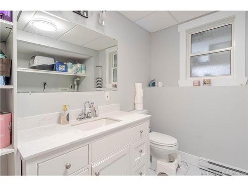 371 Royal Rd, Fredericton, NB 