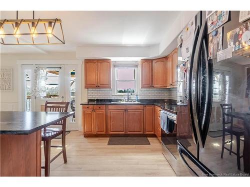 371 Royal Rd, Fredericton, NB 