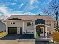 371 Royal RD  Fredericton, NB E3G 6M1