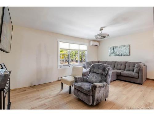 371 Royal Rd, Fredericton, NB 