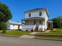 90 35e AVE Edmundston, NB E3V 2V3