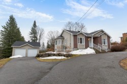 1118 Rue Bellevue Prévost, QC J0R 1P0
