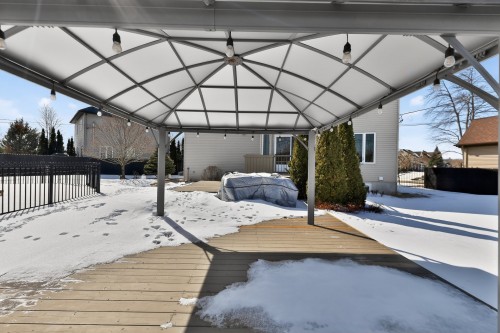 Courtyard - 10805 Rue André-Mathieu, Mirabel, QC - Outdoor With Exterior