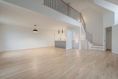 Vue d'ensemble - 231 Rue De Barcelone, Dollard-Des-Ormeaux, QC - Indoor Photo Showing Other Room