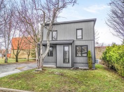 1085  - 1087 Rue Blais  Sherbrooke (Les Nations), QC J1K 2B9