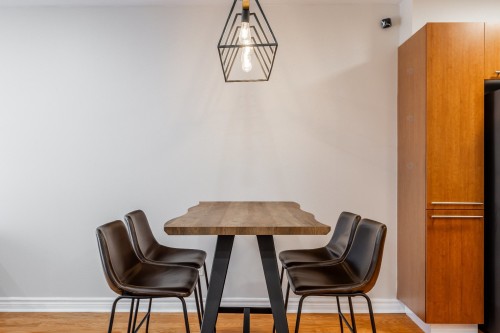 Dining Room - 105-1465 Boul. Le Corbusier, Laval (Laval-Des-Rapides), QC - Indoor Photo Showing Dining Room