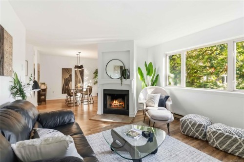 302-1436 Harrison St  Victoria, BC V8S 3S2