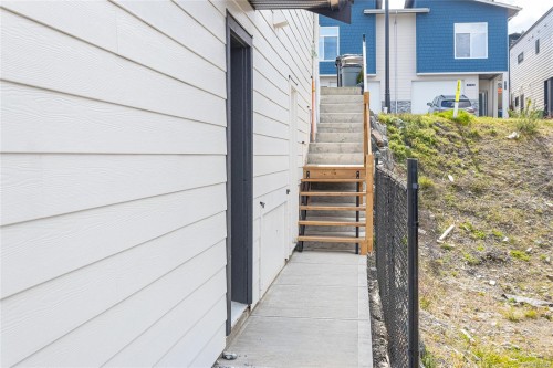 3155 Woodrush Dr, Duncan, BC 