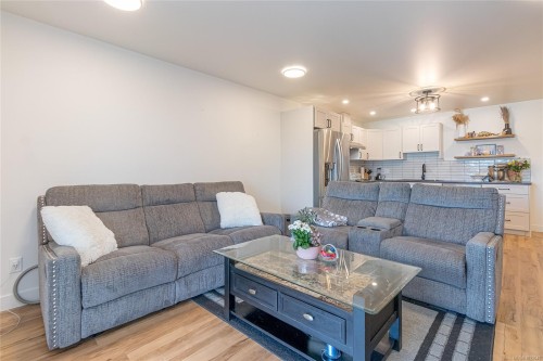 3155 Woodrush Dr, Duncan, BC 