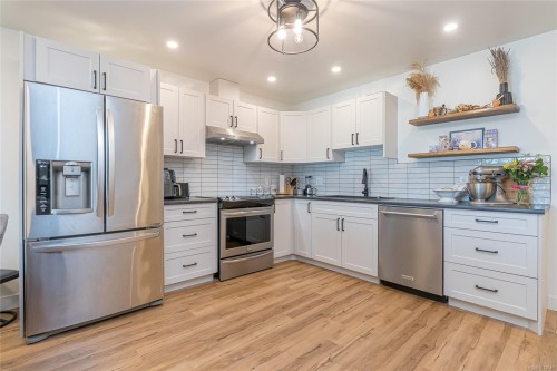 3155 Woodrush Dr, Duncan, BC 