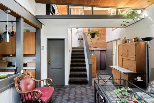 1168 Burnside Rd West, Saanich, BC 