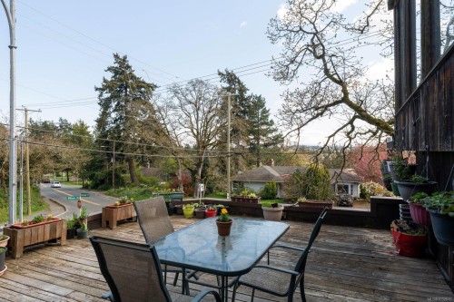 1168 Burnside Rd West, Saanich, BC 