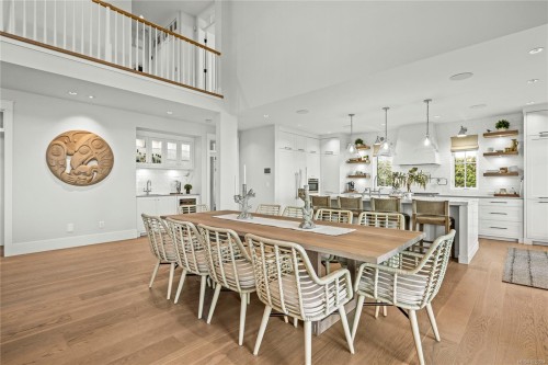 891 Bluffs Dr, Qualicum Beach, BC 