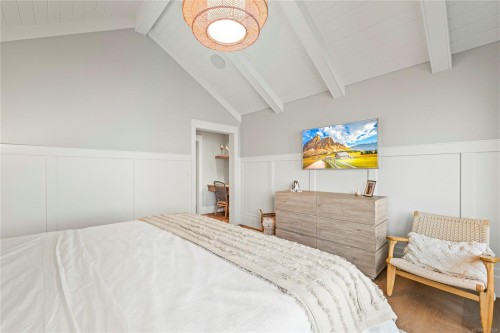 891 Bluffs Dr, Qualicum Beach, BC 