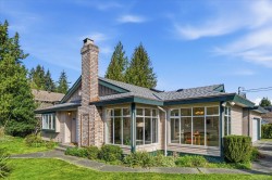 1095 Pepper Pl  French Creek, BC V9P 1Z5