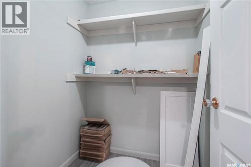 32 3113 7Th Street E, Saskatoon, SK - Indoor