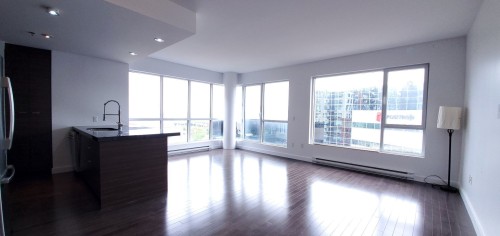 Salon - 3502-5150 Rue Buchan, Montréal (Côte-Des-Neiges/Notre-Dame-De-Grâce), QC - Indoor Photo Showing Other Room
