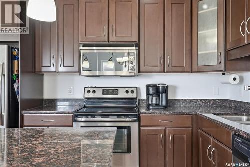 842 Stensrud Road, Saskatoon, SK - Indoor Photo Showing Kitchen With Stainless Steel Kitchen