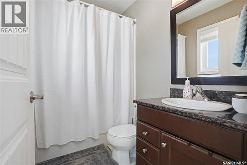 842 Stensrud Road, Saskatoon, SK - Indoor Photo Showing Bathroom