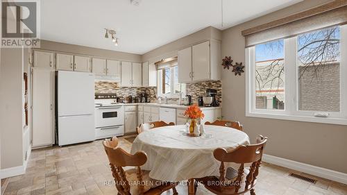 14 - 178 Scott Street, St. Catharines (Fairview), ON - Indoor Photo Showing Dining Room