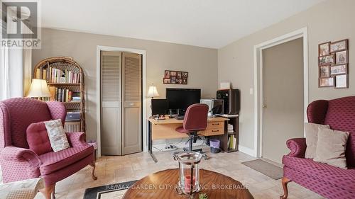 14 - 178 Scott Street, St. Catharines (Fairview), ON - Indoor