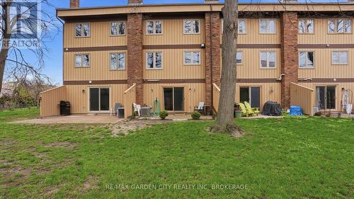 14 - 178 Scott Street, St. Catharines (Fairview), ON - Outdoor