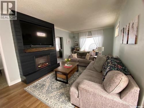 216 Second Avenue N, Yorkton, SK - Indoor Photo Showing Living Room With Fireplace