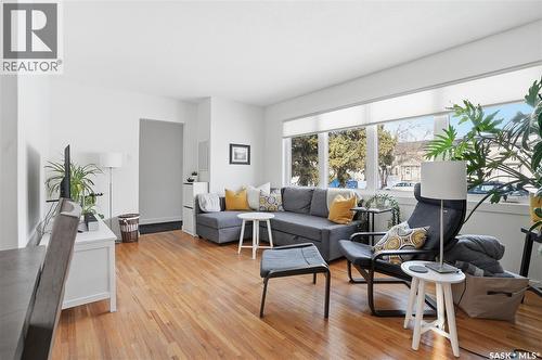 2230 William Avenue, Saskatoon, SK - Indoor Photo Showing Living Room