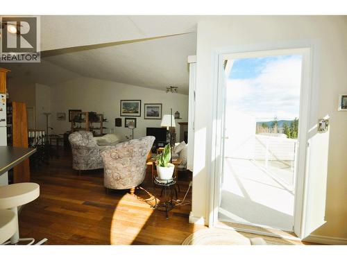 10 11 Eagle Crescent, Williams Lake, BC - Indoor