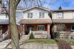 274 WOLVERLEIGH BOULEVARD Toronto, ON M4C 1S4