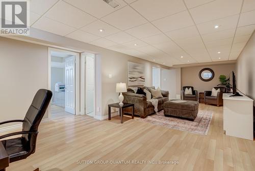 Engineered Hardwood - 1166 Geran Crescent, Mississauga, ON - Indoor