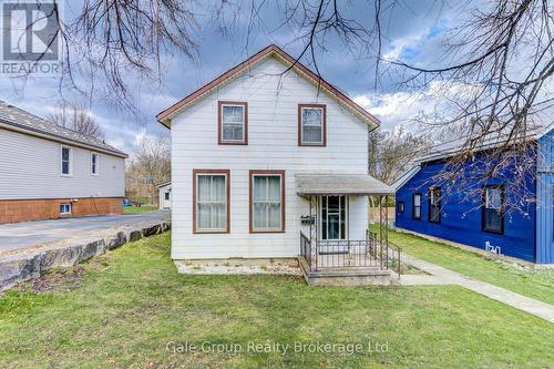 164 THAMES STREET N  Ingersoll (Ingersoll - North), ON N5C 3E2